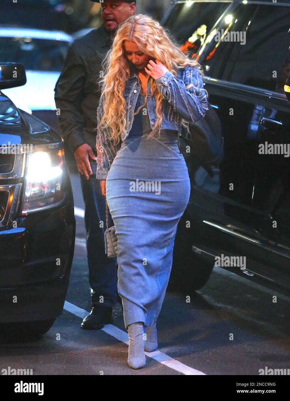 Soho, New York, NY sur 14 février 2023. La chanteuse Iggy Azalea arrive à son hôtel de Soho, New York, NY sur 14 février 2023. Photo de Sipa USA Banque D'Images