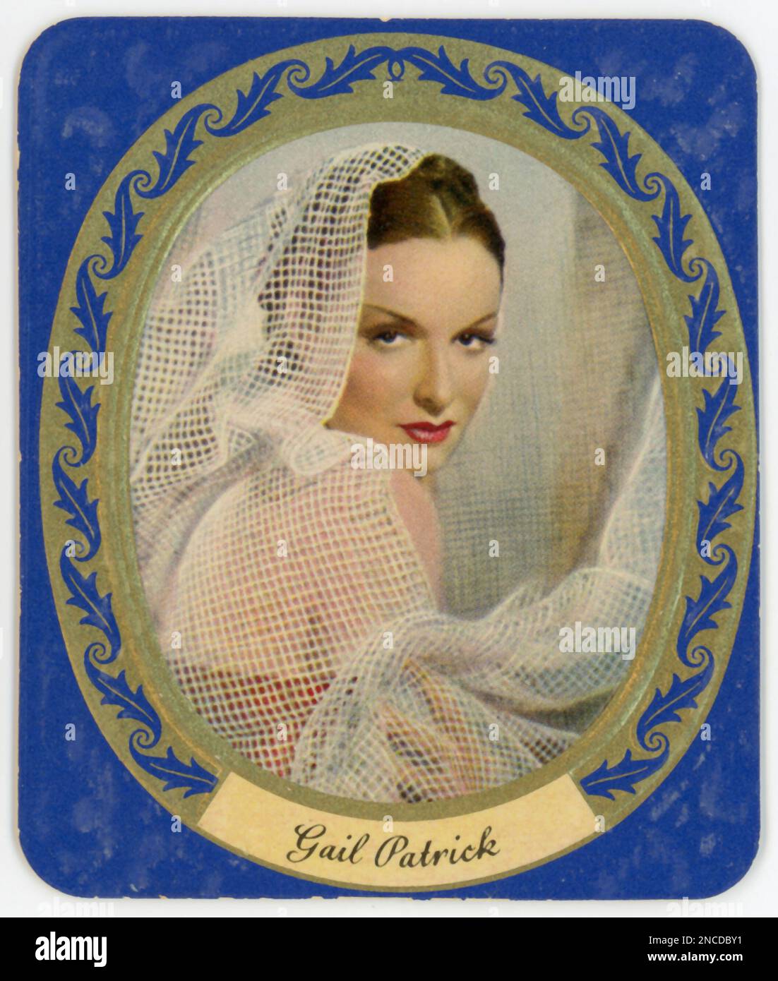 Gail Patrick - éditeur Ross (Berlin) - basé sur Paramount photo c 1934 - restauré de l'original 'Modern Beauty Gallery' (Moderne Shonheits Galerie) no 121 mini carte par Montana Photographer Banque D'Images