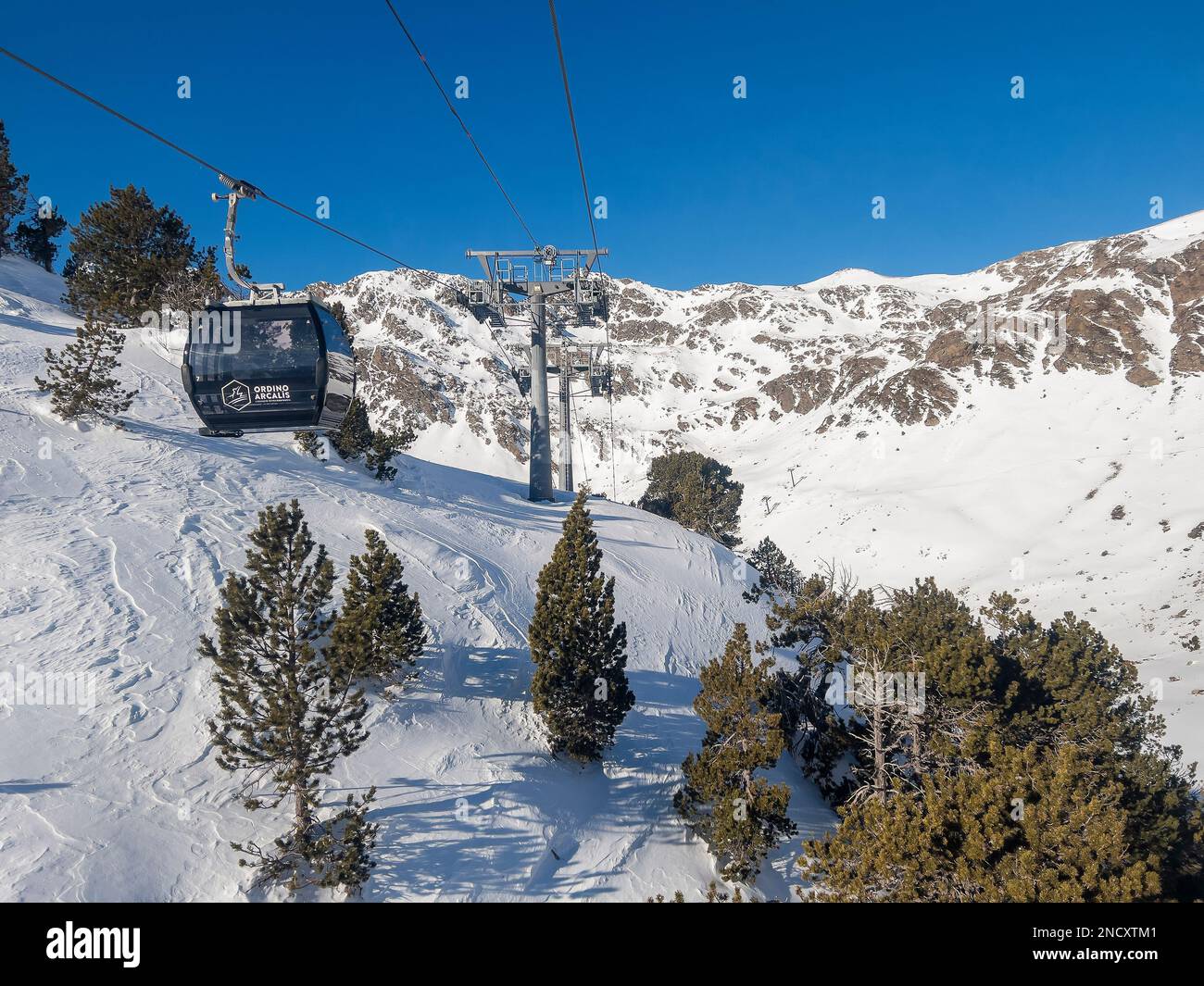 Vue d'hiver sur la station de ski d'Ordino Arcalis, Andorre Banque D'Images