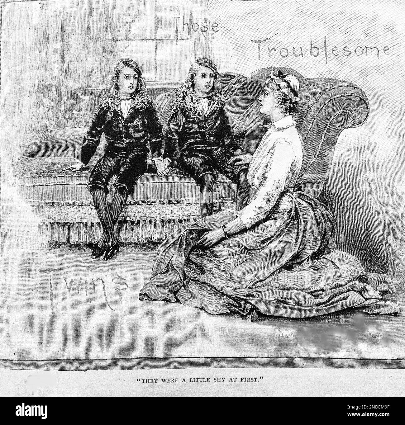 Un croquis du 19th siècle montrant deux jeunes garçons vêtus de vêtements identiques tandis que leur mère est assise sur le sol, intitulé « ces tristes jumeaux » du livre de filles de 1887. Banque D'Images