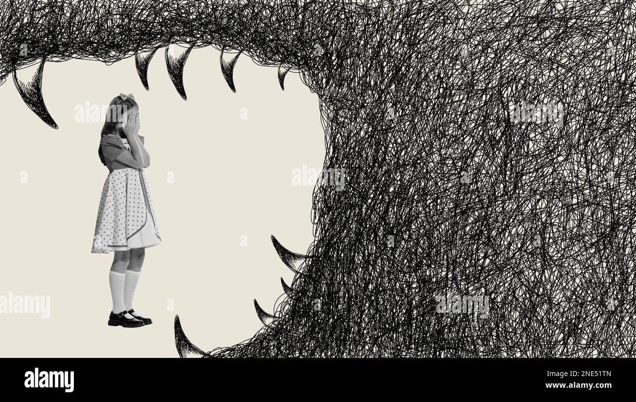 Collage d'art contemporain. Petite fille, enfant se sentant effrayée, se cachant du monstre géant. Imagination intérieure, craintes. Contes d'enfance et de fées Banque D'Images