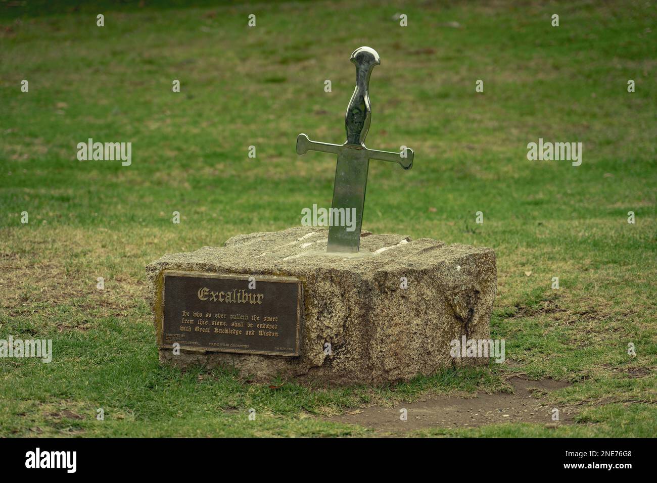 Glen Innes, Nouvelle-Galles du Sud, Australie - réplique de la célèbre épée d'Excalibur Banque D'Images