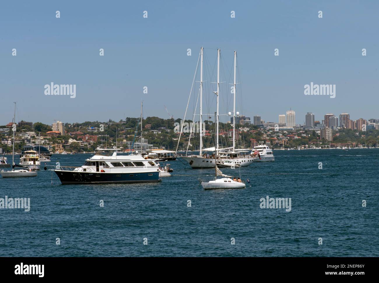 Yachts et bateaux dans le port de Sydney à Sydney, Nouvelle-Galles du Sud, Australie (photo de Tara Chand Malhotra) Banque D'Images