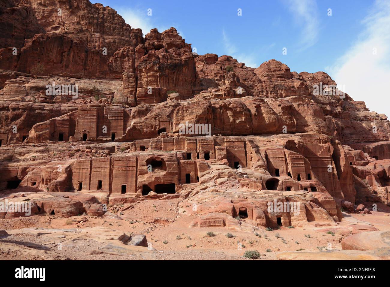 Fassadenstraße, verlassene Felsenstadt Petra, al-Batra, Hauptstadt des Reiches der Nabatäer, Jordanien, route UNESCO-Weltkulturerbe / façade, abandon Banque D'Images