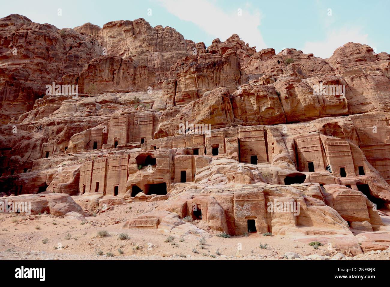 Fassadenstraße, verlassene Felsenstadt Petra, al-Batra, Hauptstadt des Reiches der Nabatäer, Jordanien, route UNESCO-Weltkulturerbe / façade, abandon Banque D'Images