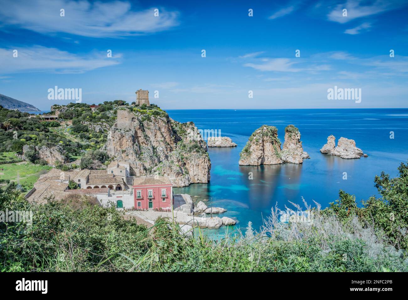 Vue sur l'ancienne pêche au thon de Scopello, Sicile Banque D'Images