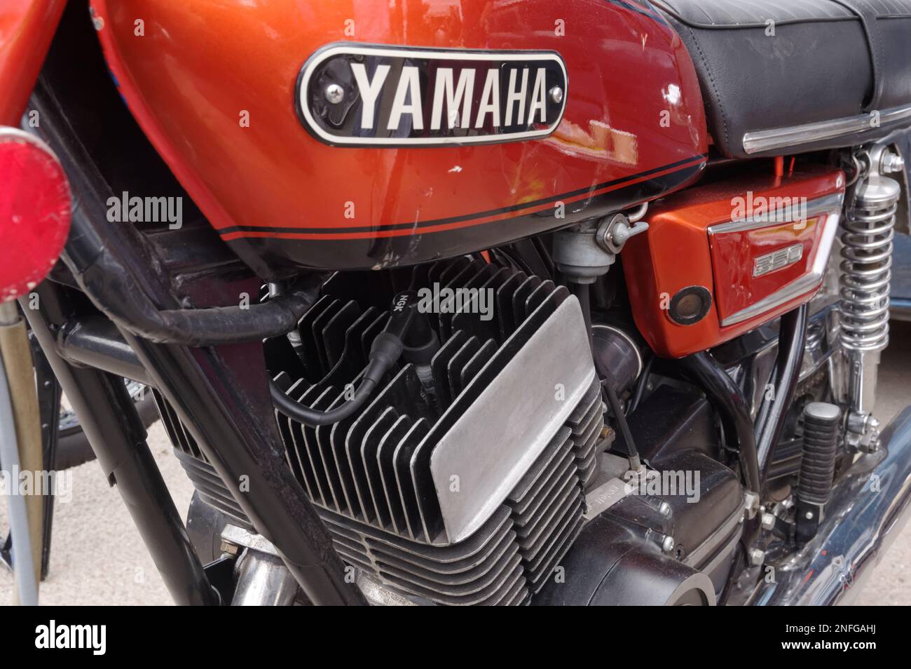 Une moto 350cc 2 temps 1971 Yamaha RD350 refroidie par air, une moto sportive. Banque D'Images