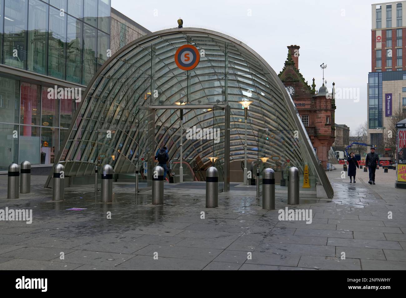 Entrée de la station de métro St Enoch Square, Glasgow, Écosse, Royaume-Uni Banque D'Images