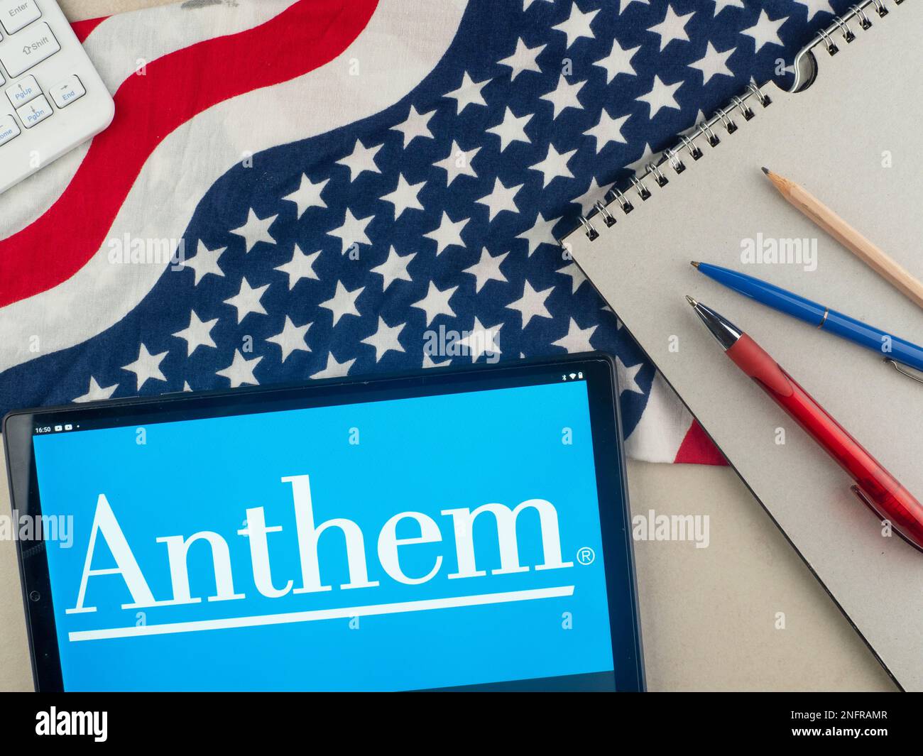Dans cette illustration, le logo Anthem, Inc. Apparaît sur une tablette. La société est maintenant appelée Elevance Health, Inc. Banque D'Images