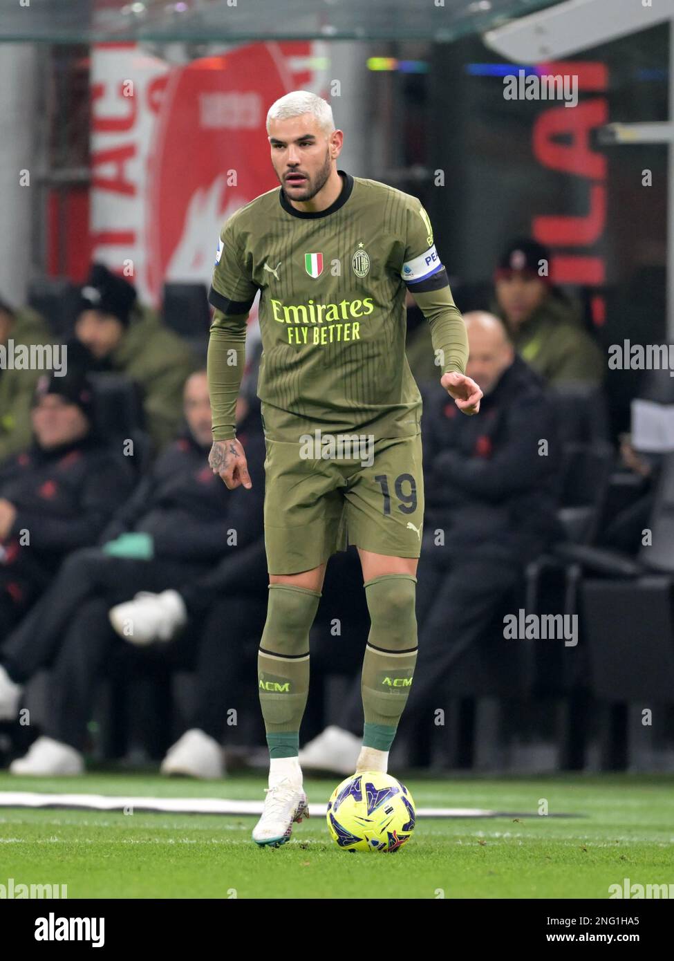 Waalwijk, pays-Bas. 17th févr. 2023. MILAN - Theo Hernandez de l'AC Milan  pendant la série italienne Un match entre l'AC Milan et le Torino FC au  stade San Siro sur 10 février