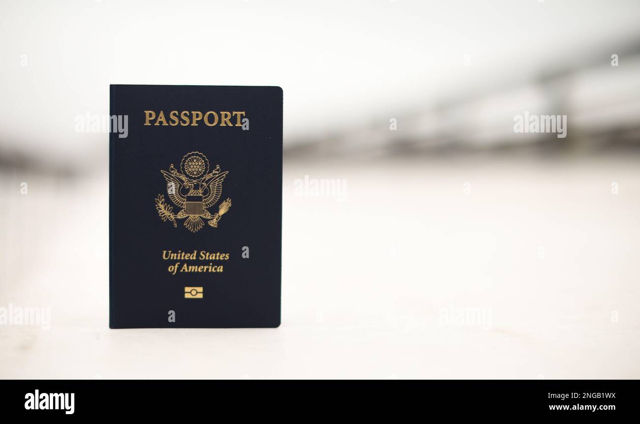 PASSEPORT AMÉRICAIN nécessaire pour l'immigration et la naturalisation lors des voyages Banque D'Images