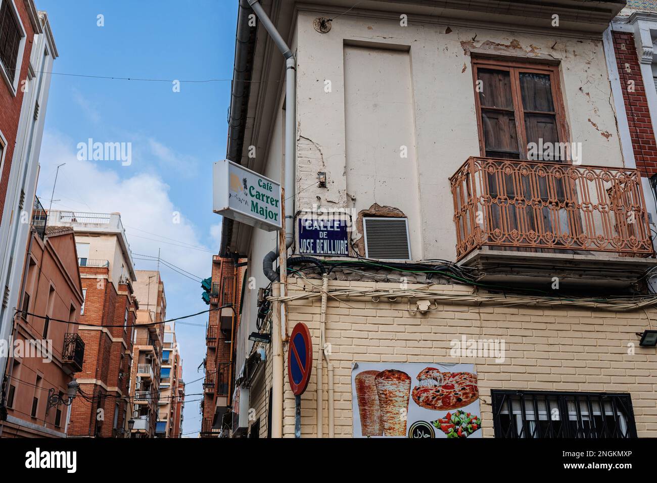 Rue indication du nom Jose Benlliure dans le quartier El Cabanyal à Valence, Espagne Banque D'Images