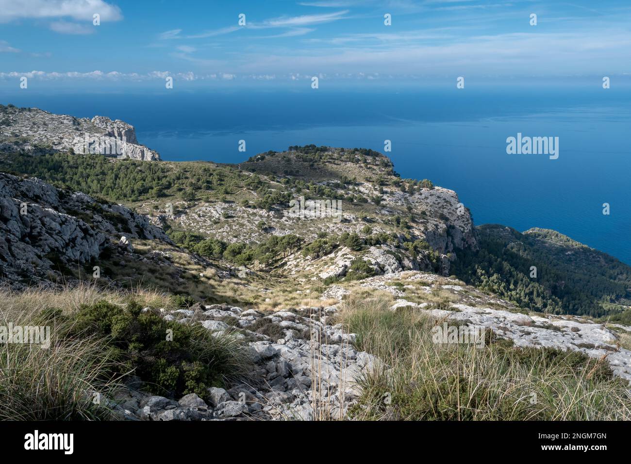 Paysage côtier de Majorque avec mer bleue et roche Banque D'Images