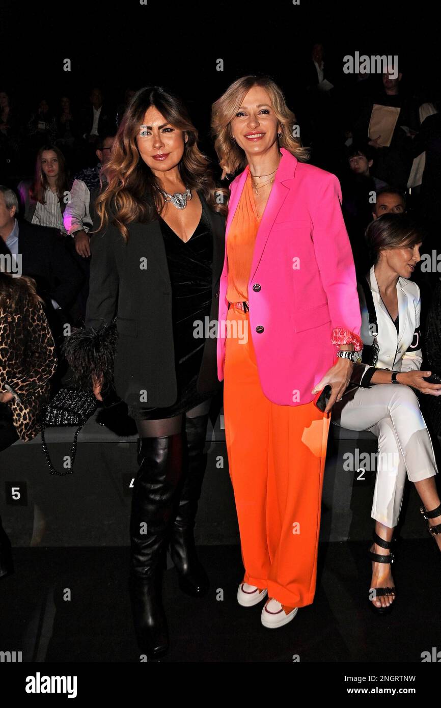 Susanna Griso at the Lola Casademunt fashion show at the 77th edition of Mercedes-Benz Fashion Week Madrid on February 18, 2023 in Madrid (Spain). JOANA SANZ;LOLA CASADEMUNT;RUNWAY;MODELS;FASHION;MERCEDES BENZ FASHION WEEK Francisco Guerra / Europa Press 02/19/2023 (Europa Press via AP) Banque D'Images