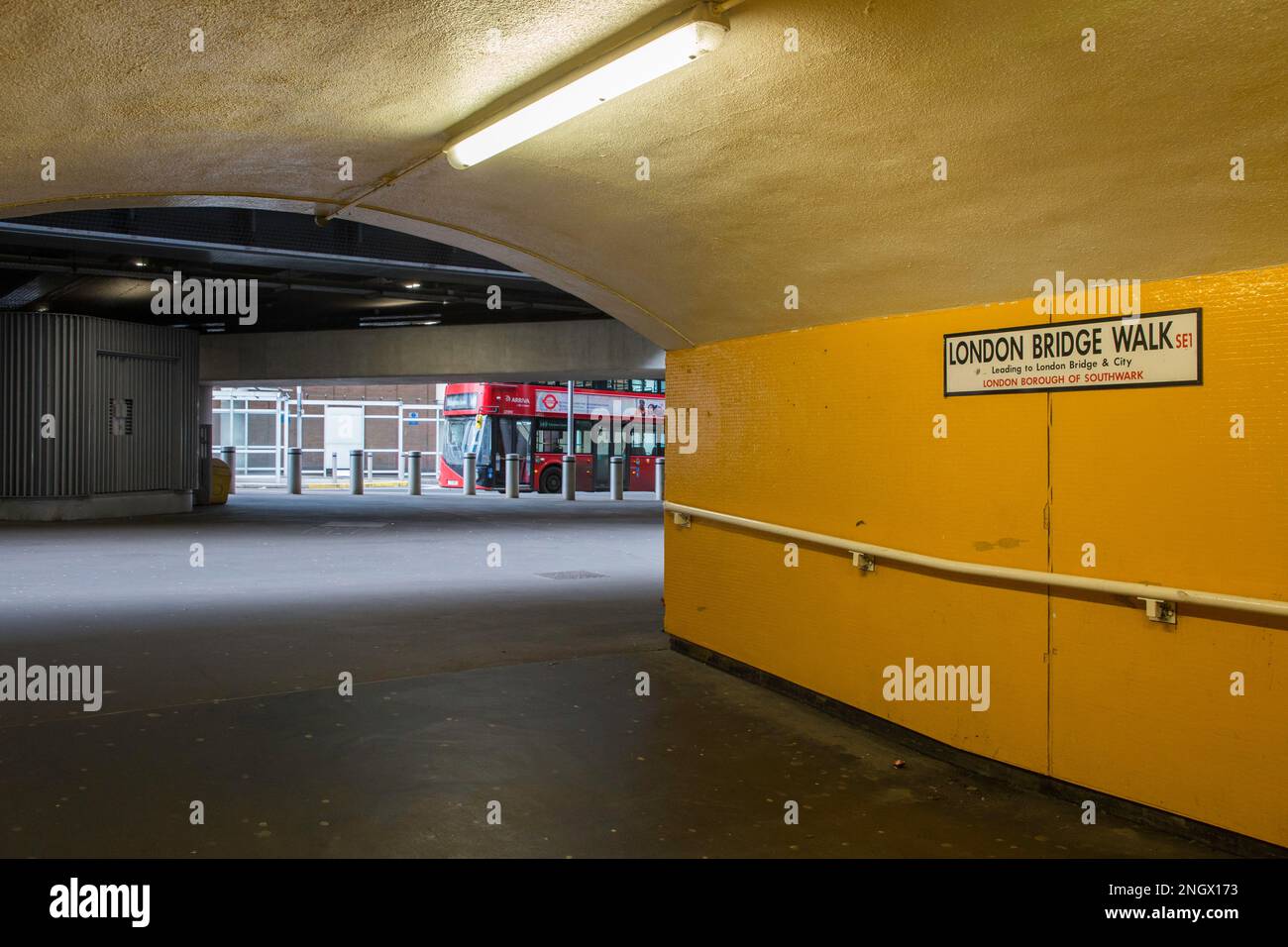 Passage souterrain London Bridge Walk Banque D'Images