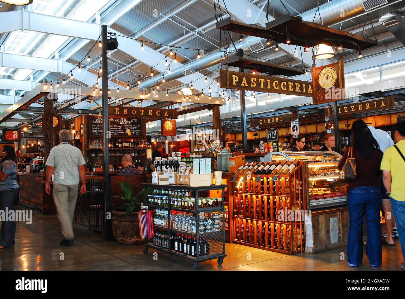 Un supermarché à Napa, en Californie, vend du vin et des aliments biologiques de spécialité Banque D'Images