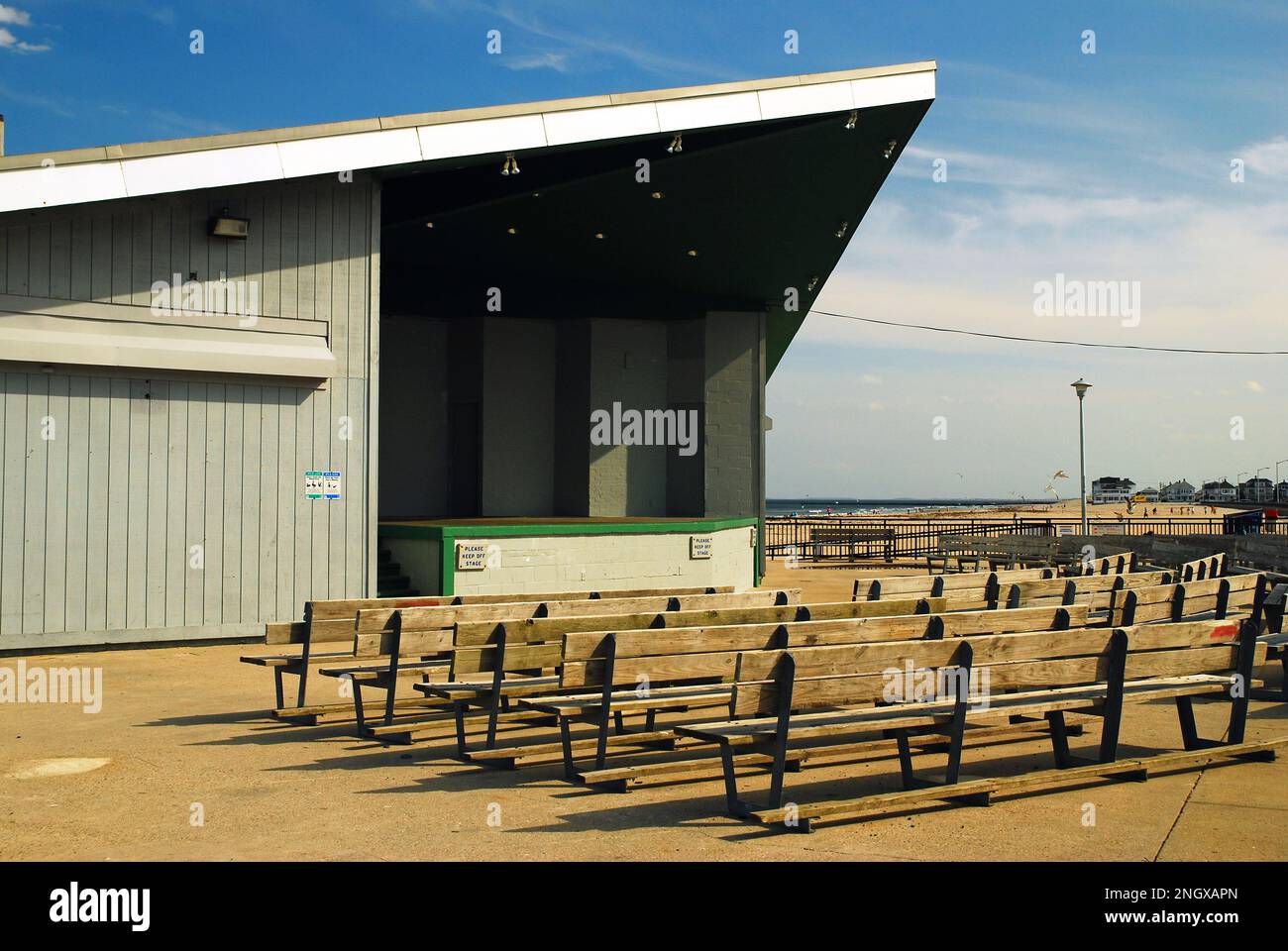 Un pavillon des arts de la scène sur la promenade de Hampton Beach, New Hampshire Banque D'Images