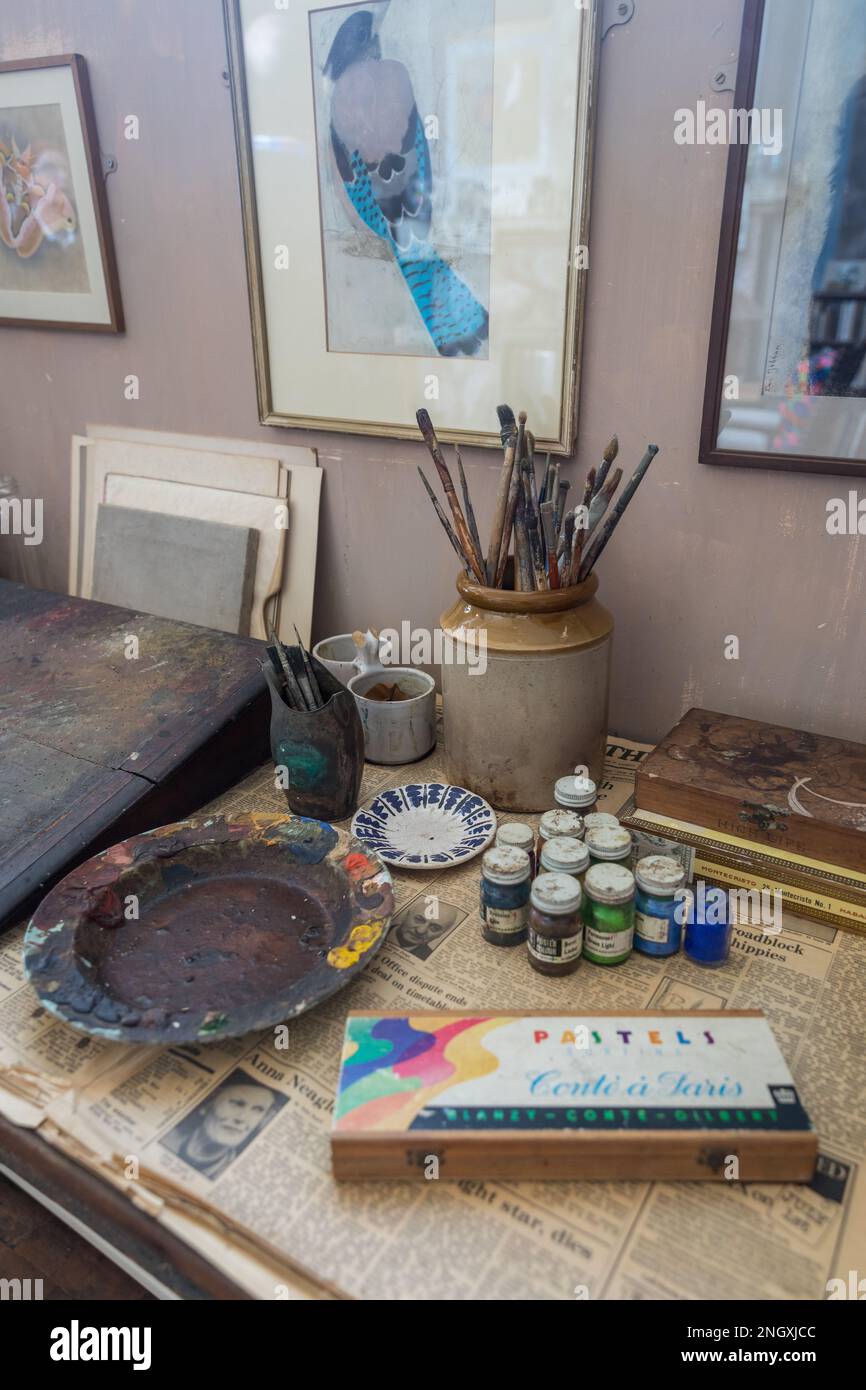 Détail du studio de Charleston House (matériel de peinture) Banque D'Images