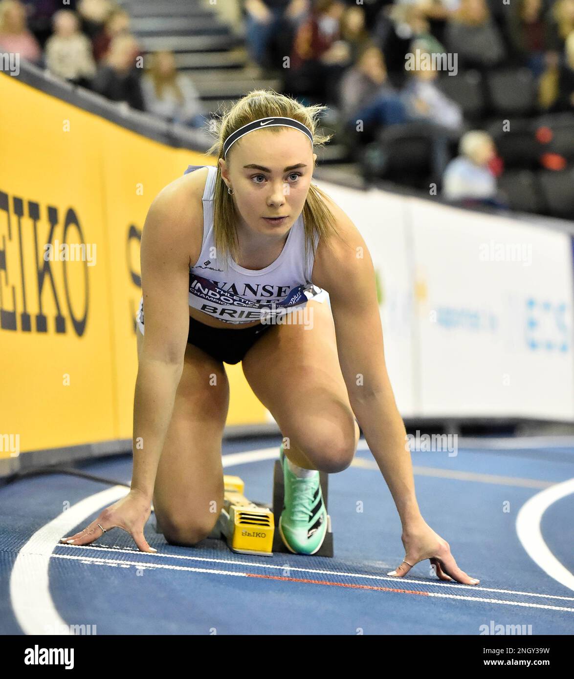 BIRMINGHAM, ANGLETERRE - 19 FÉVRIER : Hannah Brier au cours du 2 e jour des championnats d'athlétisme en salle du Royaume-Uni à l'Utilita Arena, Birmingham, Angleterre Banque D'Images