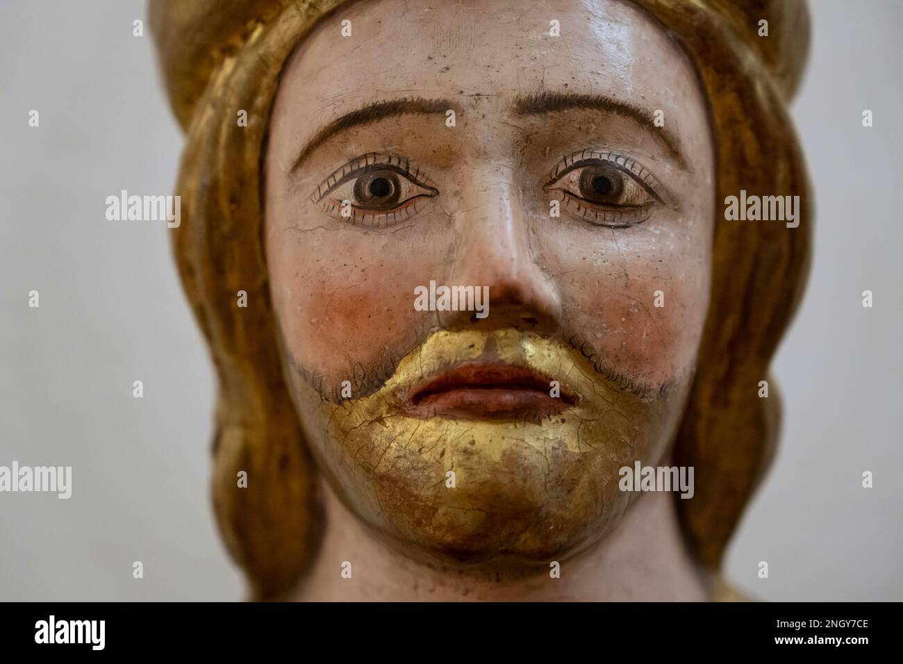 Sculpture gothique de st james polychrome Banque de photographies et d