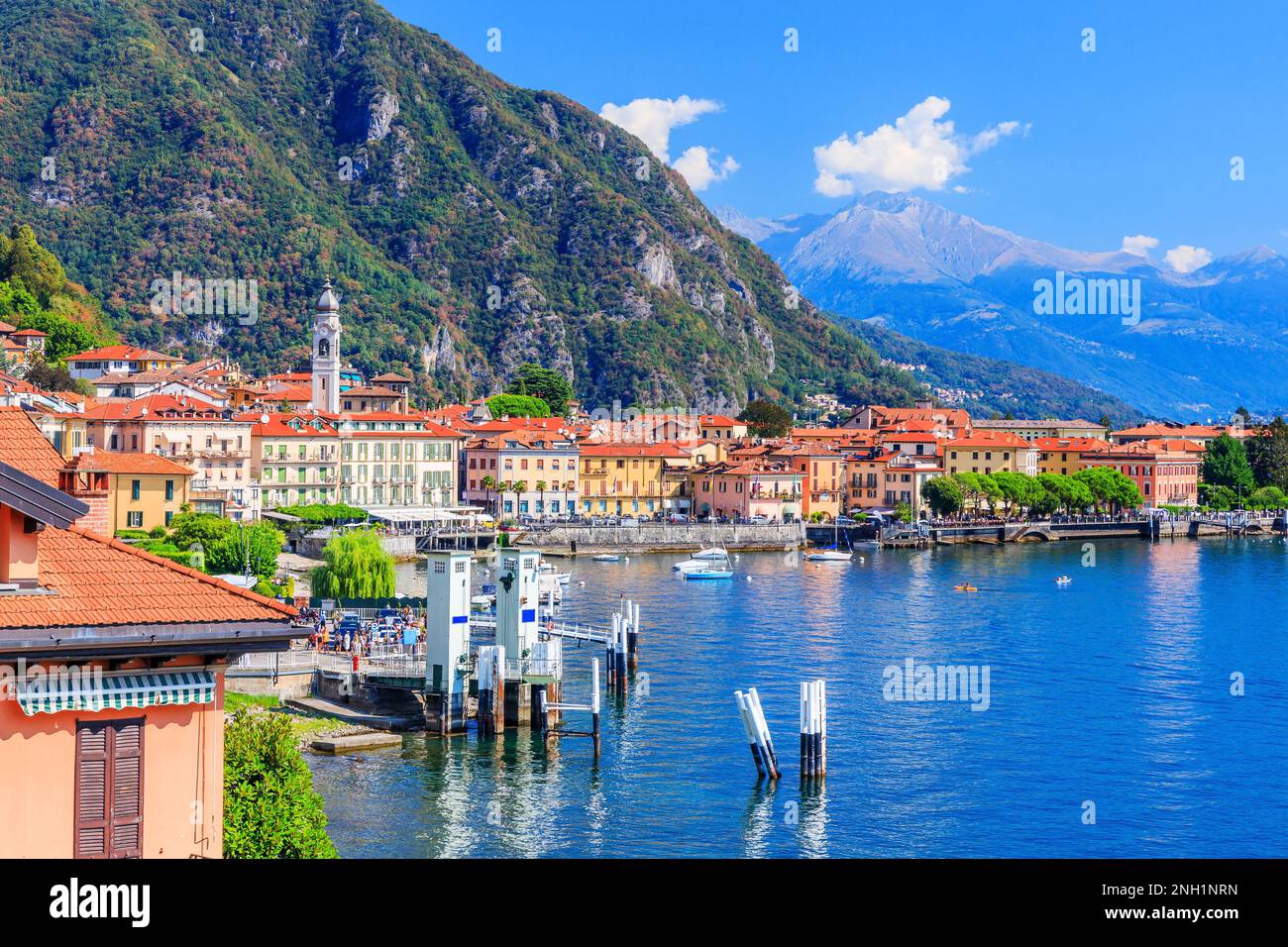 Lac de Côme. Ville de Tremezzo, village traditionnel du lac. Italie, Europe. Banque D'Images