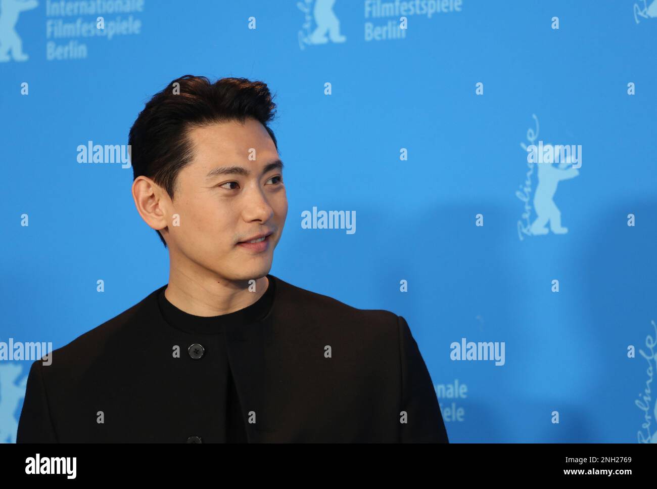 Berlin, Allemagne. 19th février 2023. Acteur Teo Yoo au photocall pour le film passé vit au Berlinale International film Festival 73rd, Hotel Grand Hyatt. Credit: Doreen Kennedy/Alamy Live News. Banque D'Images