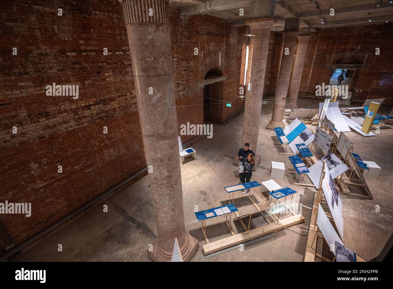 Nuremberg, Allemagne - 09 décembre 2019 : intérieur des lieux de rassemblement du parti nazi - Centre de documentation - Nuremberg, Bavière, Allemagne Banque D'Images