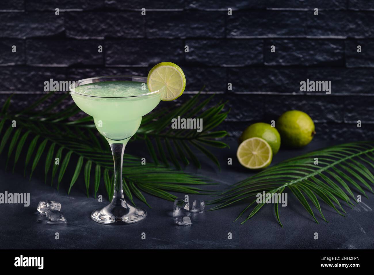 La chaux classique Cocktail Daiquiri avec garniture Banque D'Images