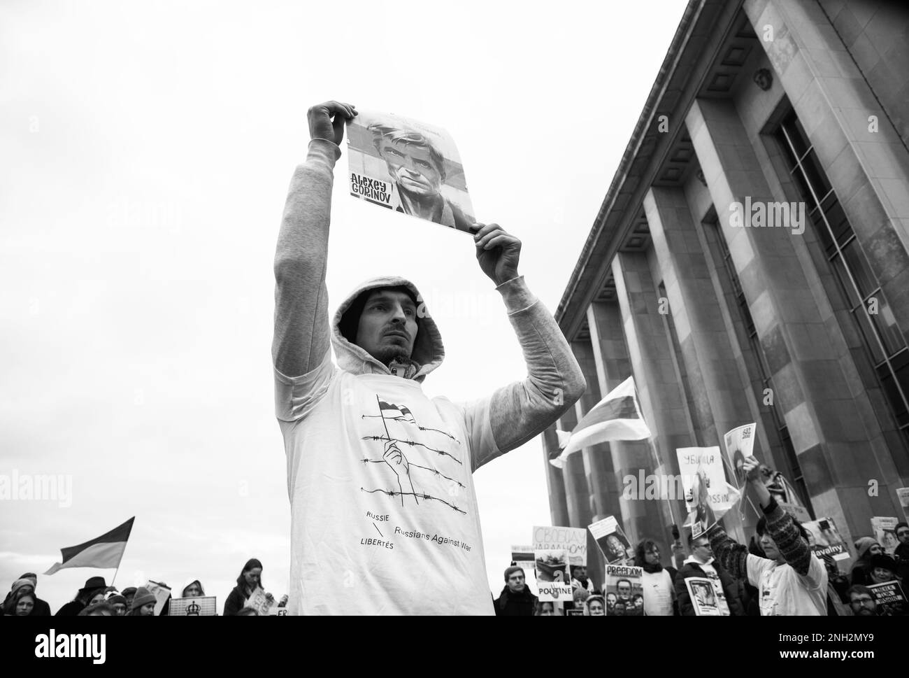 Paris, France - 22 janvier 2023 : manifestation en faveur d'Alexei Navalny et d'autres prisonniers politiques et contre la guerre de Poutine en Ukraine. Banque D'Images