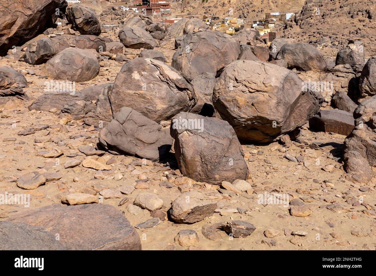 Hiéroglyphes égyptiens anciens. L'île Seheil d'Assouan, la plus connue pour la sculpture de la famine. Assouan. Egipt. Afrique. Banque D'Images