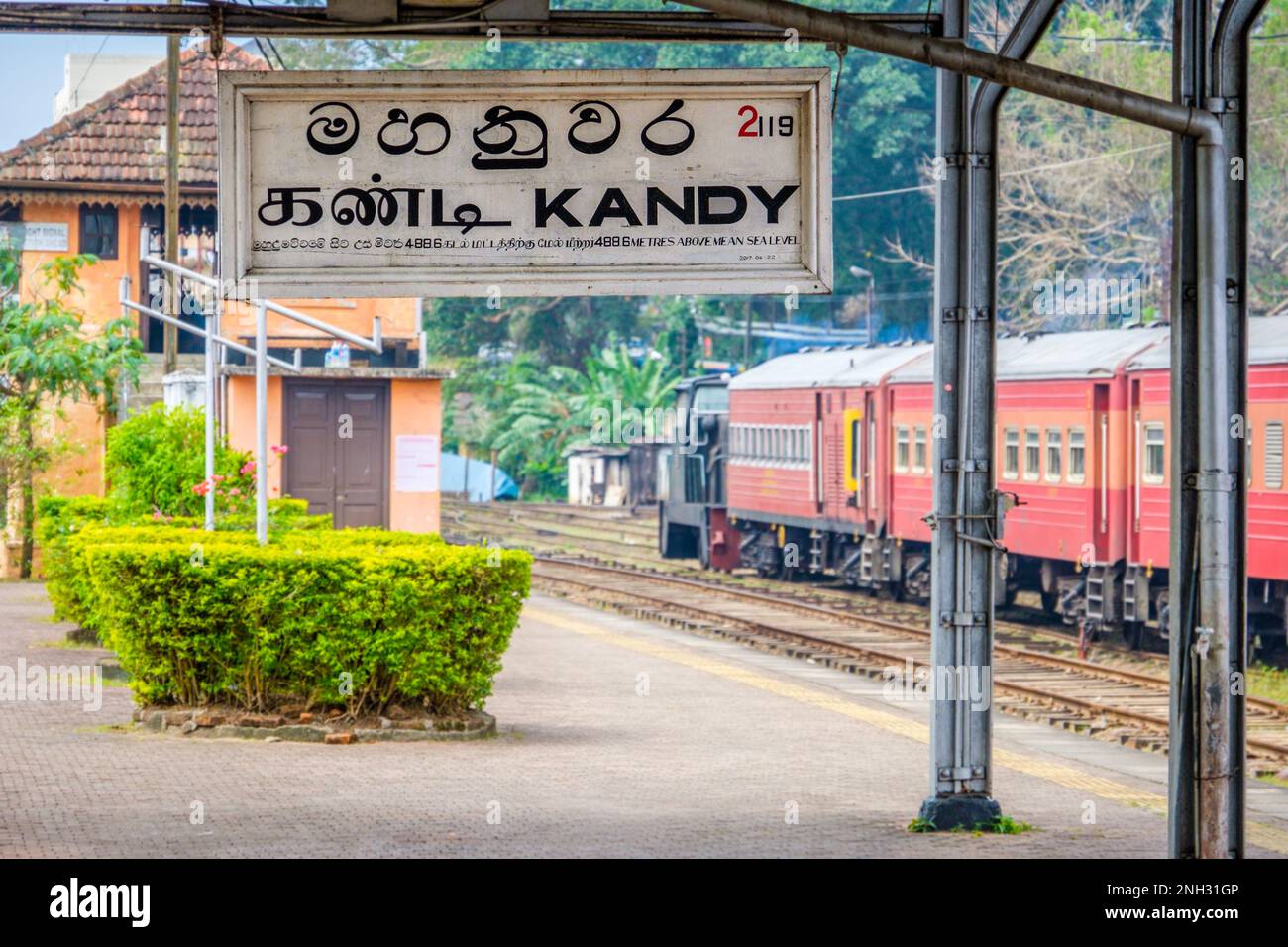 Sri Lanka, gare de Kandy à la gare d'Ella à travers le pays de colline du Sri Lanka Banque D'Images