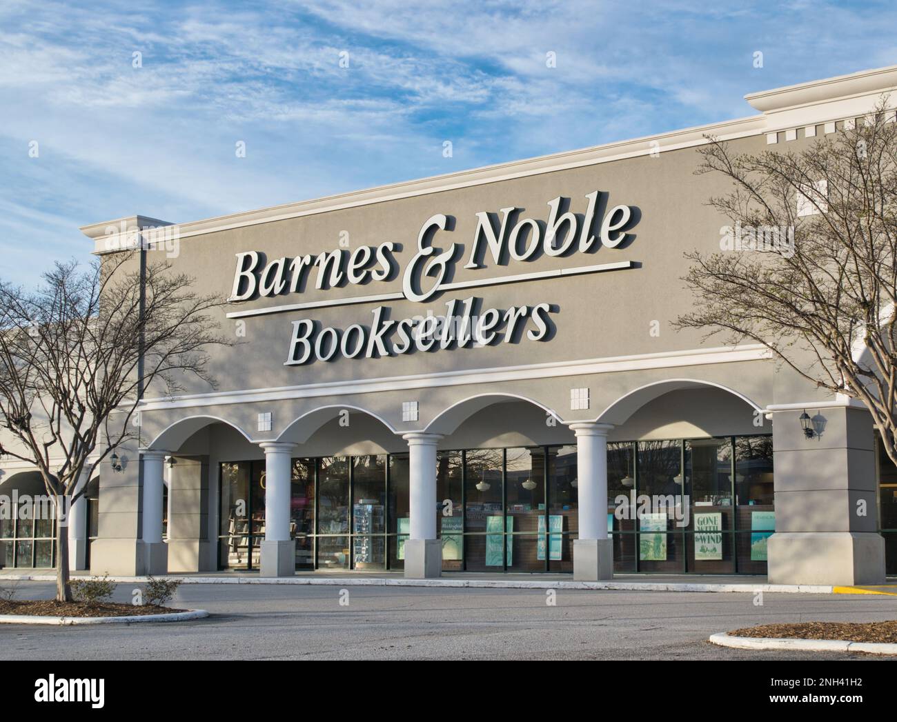 Houston, Texas États-Unis 02-17-2023: Boutique Barnes and Noble Booksellers à Houston, Texas. La plus grande chaîne de magasins de livres des États-Unis, fondée en 1886. Banque D'Images