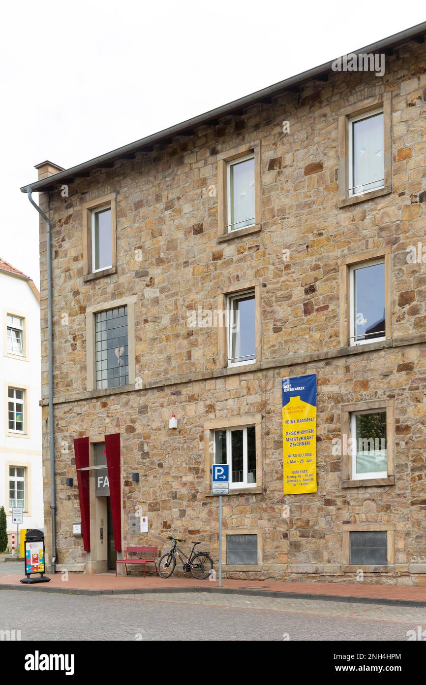 Ancienne usine de miel, ancienne usine de vapeur avec scierie et forge, plus tard usine de miel d'art, aujourd'hui Caritas centre d'éducation familiale et Ibbenbueren art Banque D'Images
