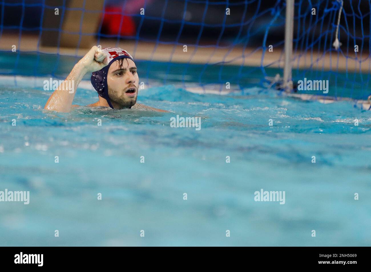 Belgrade, Serbie, le 18 février 2023. Alexandros Papanastasiou d'Olympiacos Pirée réagit lors du match de la Ligue des champions de l'eau LEN entre VK Radnicki et Olympiacos à Gradski Bazeni à Kragujevac, Serbie. 18 février 2023. Crédit : Nikola Krstic/Alay Banque D'Images