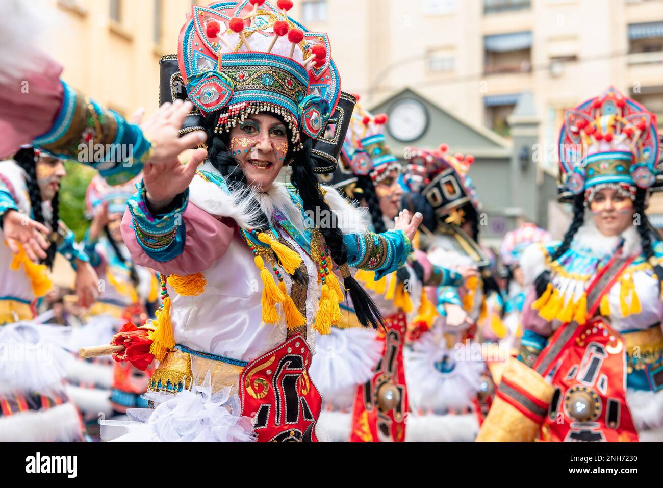 Badajoz, Espagne, dimanche. 19 février 2023. Défilez dans les rues de Badajoz, groupe appelé Los colegas Banque D'Images