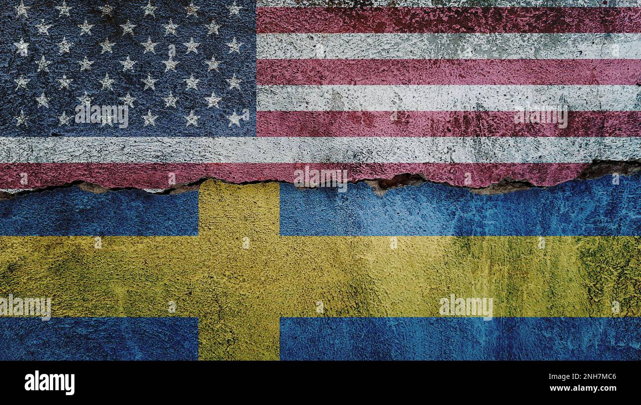 Drapeau des États-Unis et de la Suède sur fond de mur fissuré. Économie, politique conflits, concept de guerre contexte de texture Banque D'Images