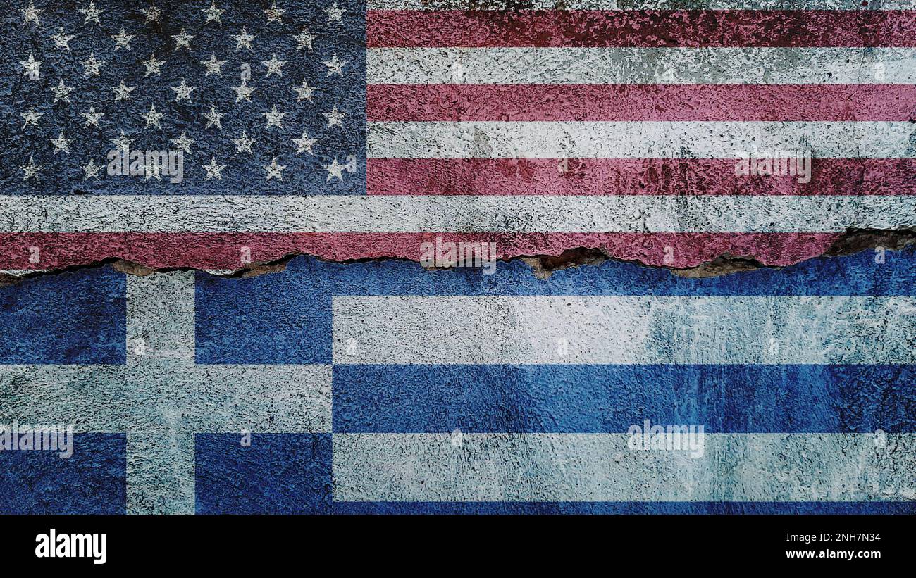 Drapeau des États-Unis et de la Grèce sur fond de mur fissuré. Économie, politique conflits, concept de guerre contexte de texture Banque D'Images