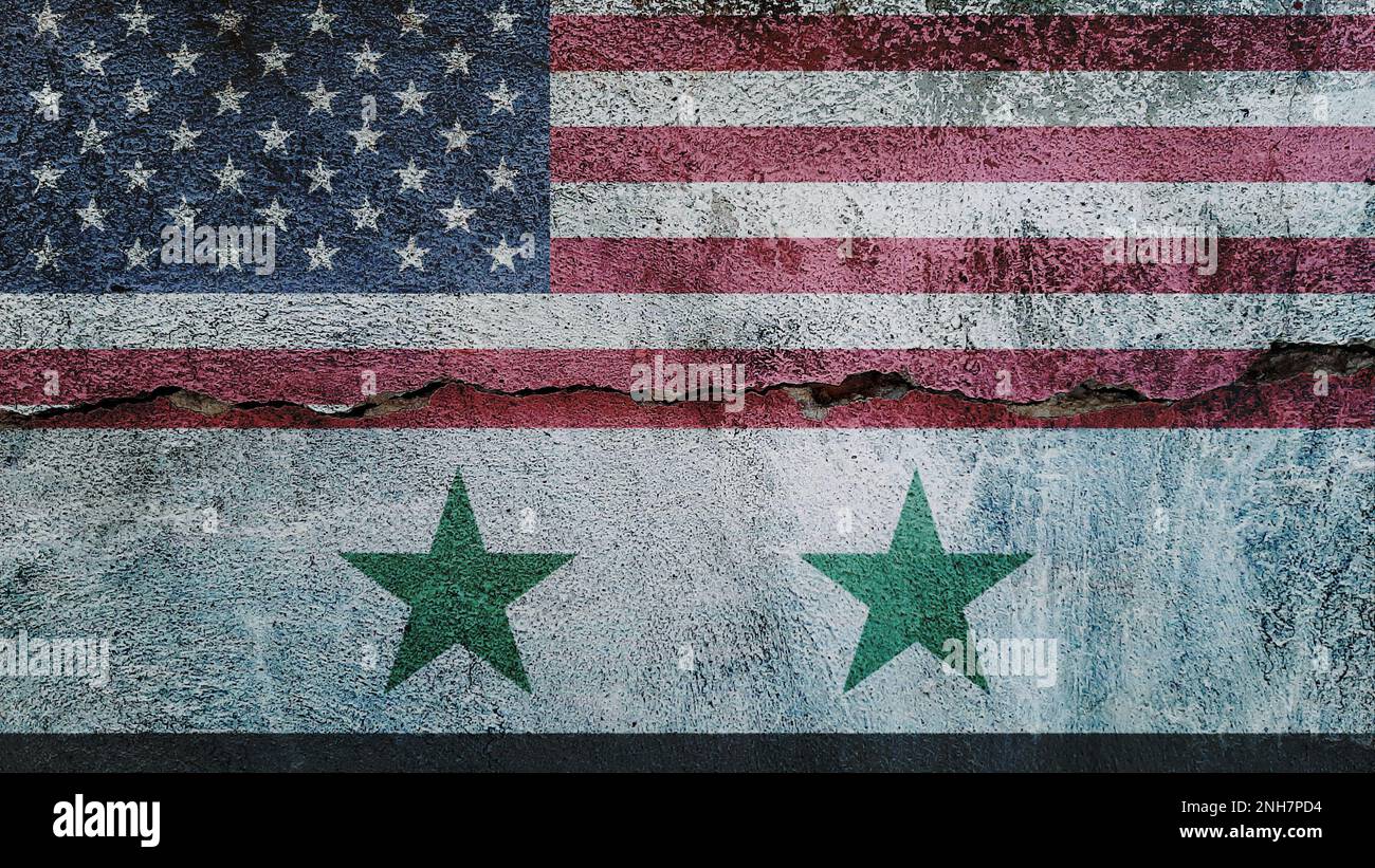 Drapeau des États-Unis et de la Syrie sur fond de mur fissuré. Économie, politique conflits, concept de guerre contexte de texture Banque D'Images