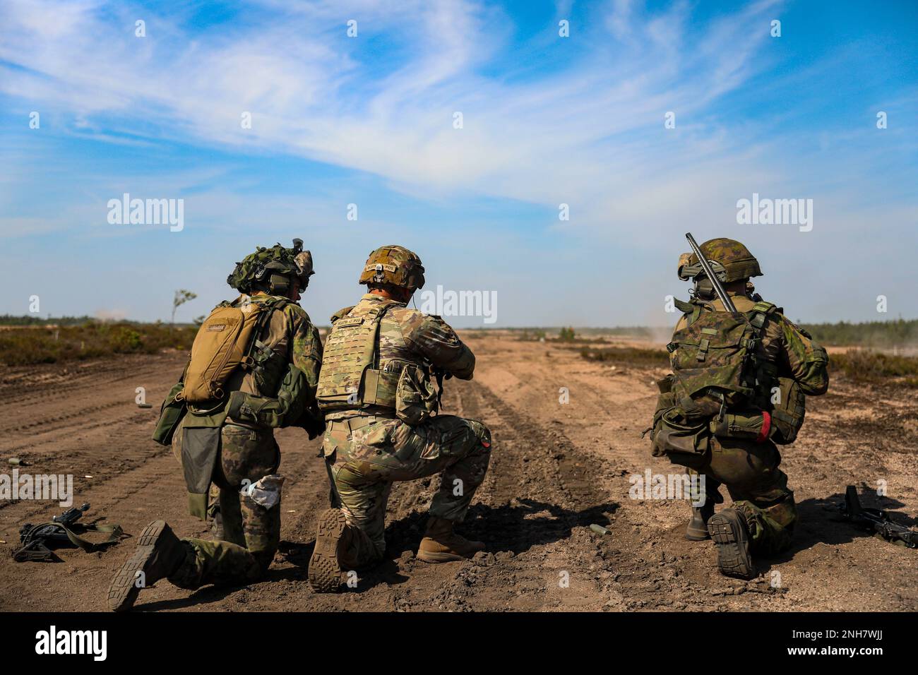 des-soldats-finlandais-affect-s-au-bataillon-jaeger-de-satakunta-ont