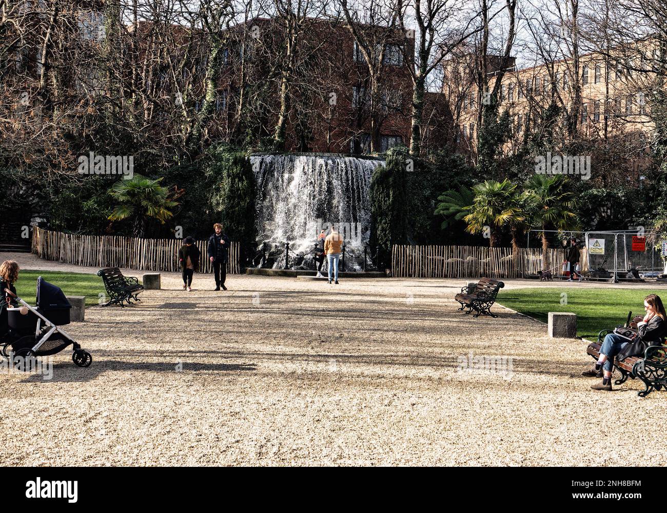 La fontaine d'Iveagh Gardens Park, Dublin Banque D'Images