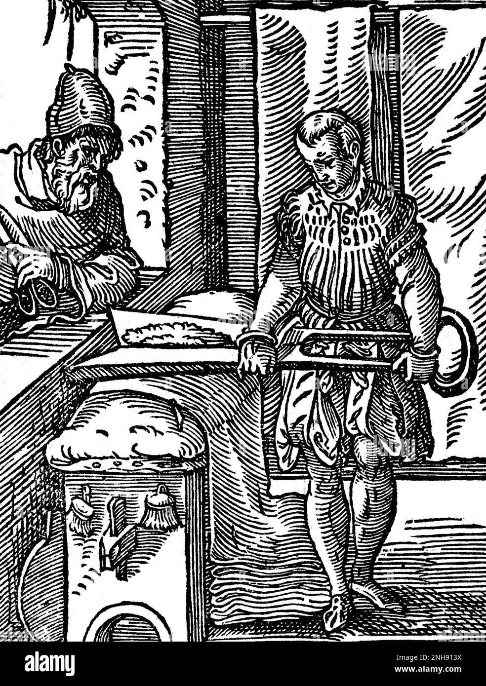 Coupe de bois d'un shearman en enlevant la sieste d'un chiffon tissé rugueux, regardé par un autre homme d'une fenêtre. Illustration du Livre des métiers de Jost Amman, 1568. Banque D'Images