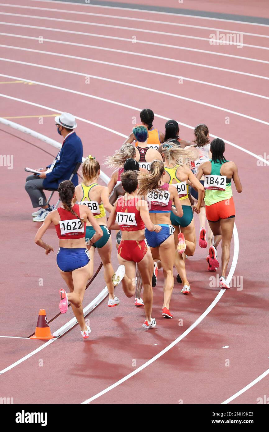 06 AOÛT 2021 - Tokyo, Japon : finale 1500m des femmes athlétiques aux Jeux Olympiques de Tokyo 2020 (photo : Mickael Chavet/RX) Banque D'Images