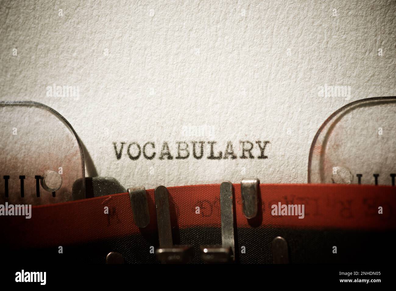 Mot de vocabulaire écrit avec une machine à écrire. Banque D'Images