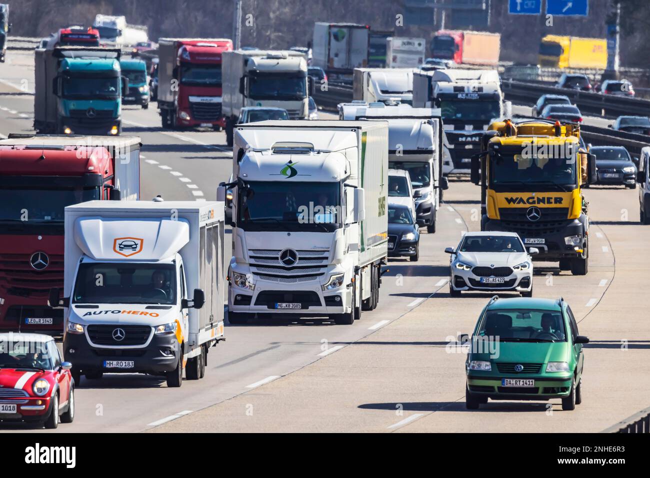 8 camions Banque de photographies et d'images à haute résolution - Alamy