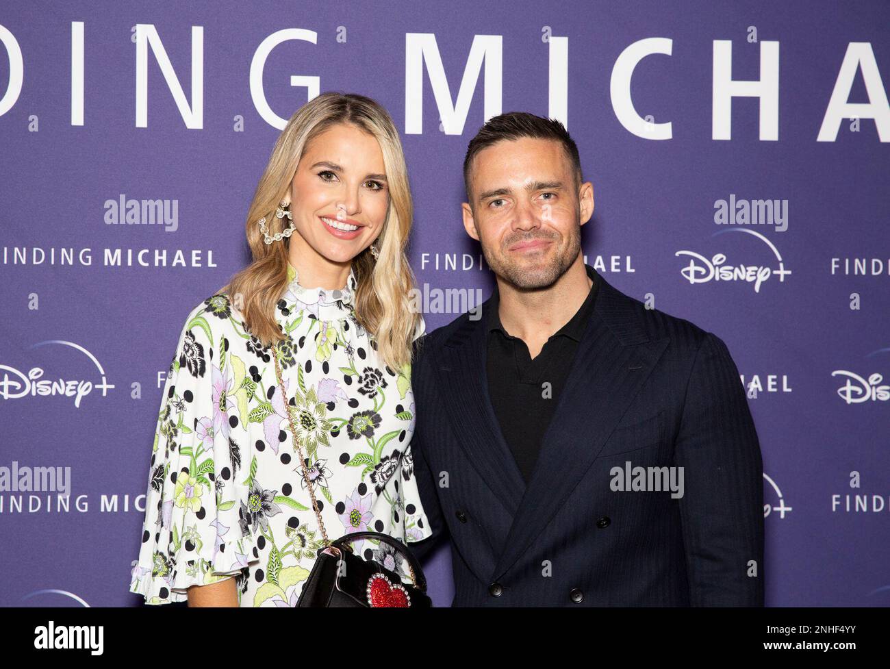 Vogue Williams (à gauche) et Spencer Matthews participant à la première du documentaire, Finding Michael, au Dolby Cinema de la Power Station, Battersea Power Station, Londres. Date de la photo: Mardi 21 février 2023. Banque D'Images