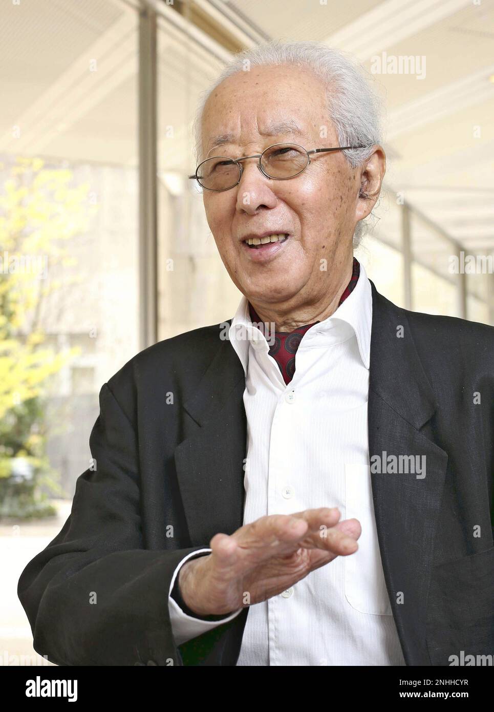 A file photo shows Japanese architect Arata Isozaki speaking about his