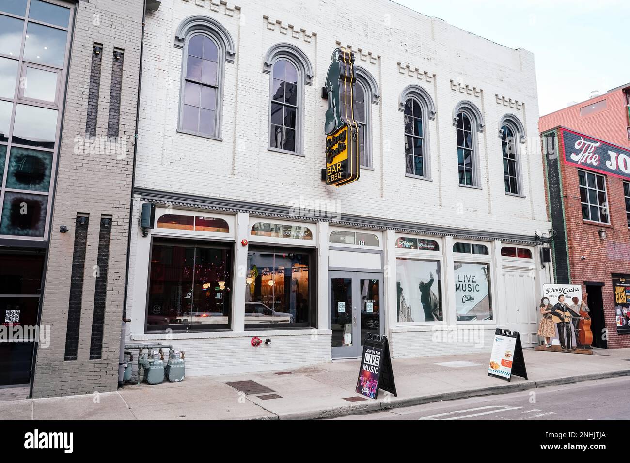 Johnny Cash's Bar & BBQ est un restaurant de l'ancienne école situé à côté du musée Johnny Cash dans le centre-ville de Nashville, Tennessee Banque D'Images