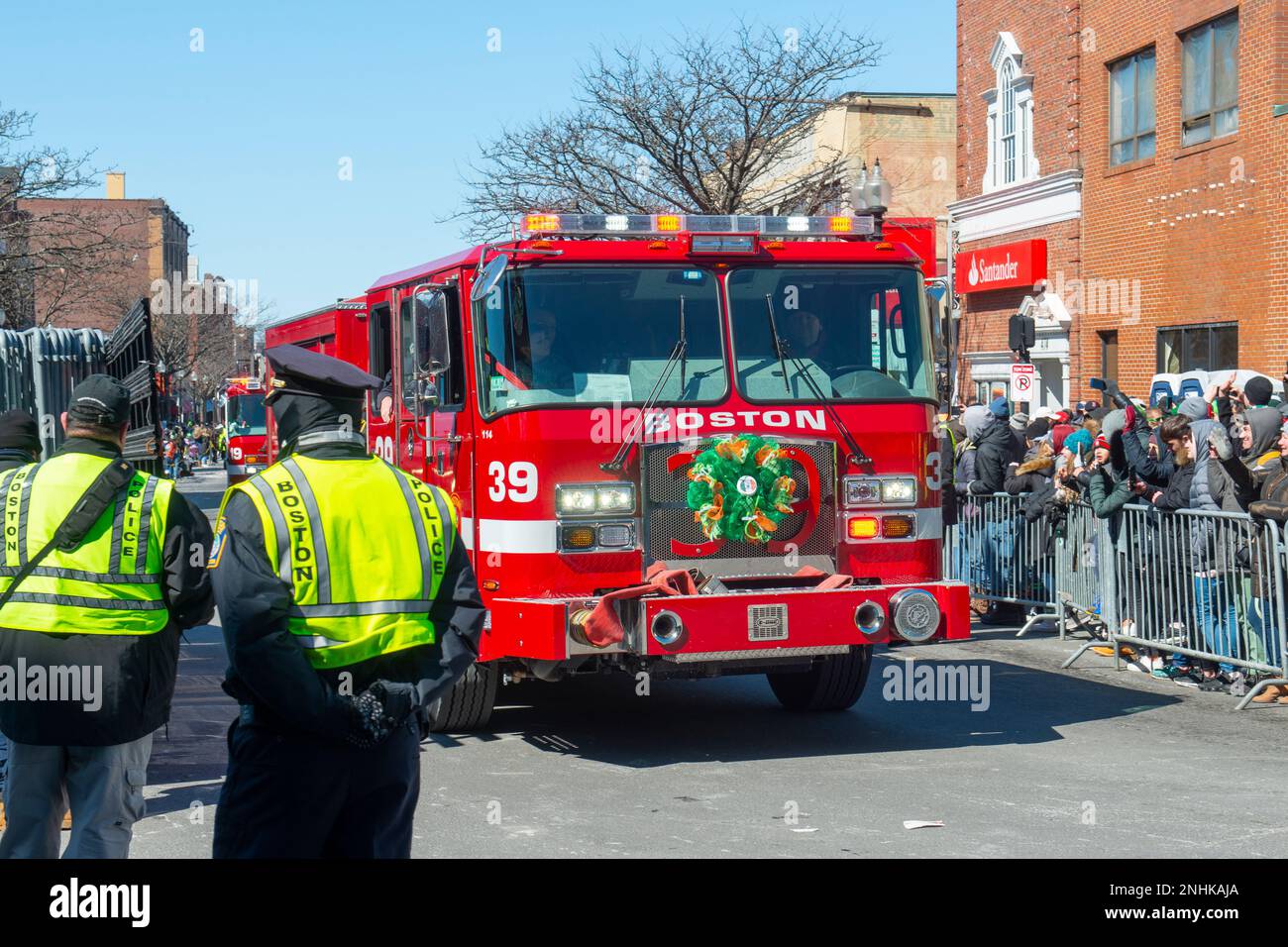 Camion de pompiers à Saint Patrick's Day Parade à Boston, Massachusetts, États-Unis. Banque D'Images