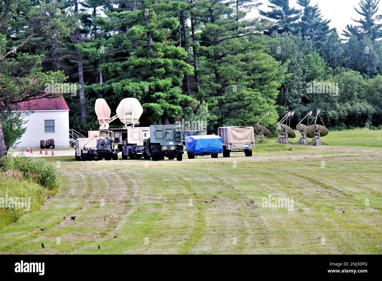 Les troupes du corps des transmissions de l'armée ont une zone de fort McCoy, dans le Wisconsin, créée le 4 août 2022, pour appuyer les communications pour l'exercice 86-22-02 d'entraînement de soutien au combat de la Division d'entraînement 86th et pour l'exercice Grecian Firebolt 2022. Grecian Firebolt est un exercice d'entraînement annuel qui permet aux unités de signaux de suivre le rythme des transformations de communication et de lier le soutien de communication aux exercices identifiés parrainés par le Commandement de la Réserve de l'Armée de terre des États-Unis. Banque D'Images