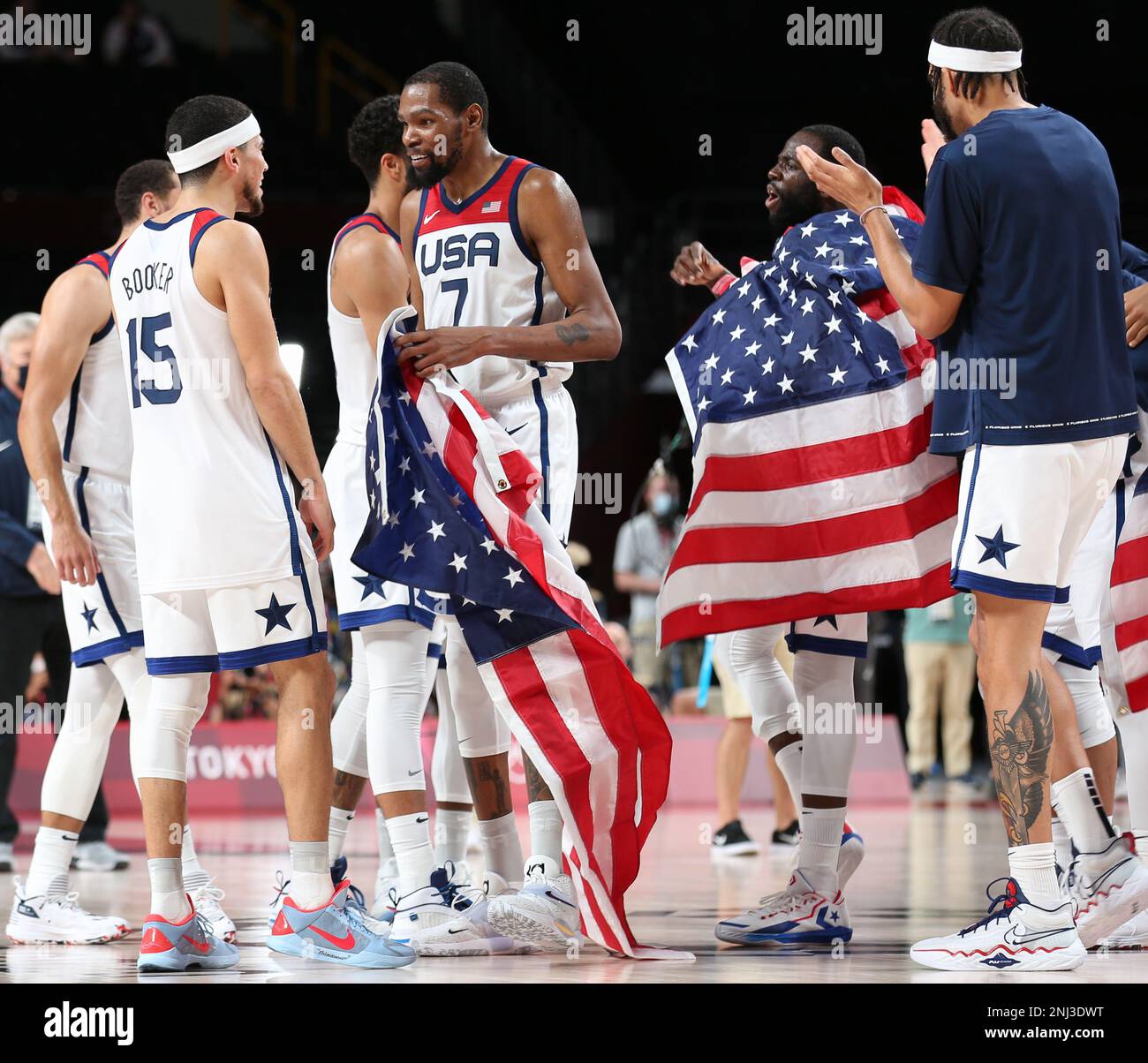 7 AOÛT 2021 : Kevin durant et l'équipe USA célèbrent la victoire de la médaille d'or du basket-ball masculin aux Jeux Olympiques de Tokyo 2020 (photo de Mickael Chavet/RX) Banque D'Images